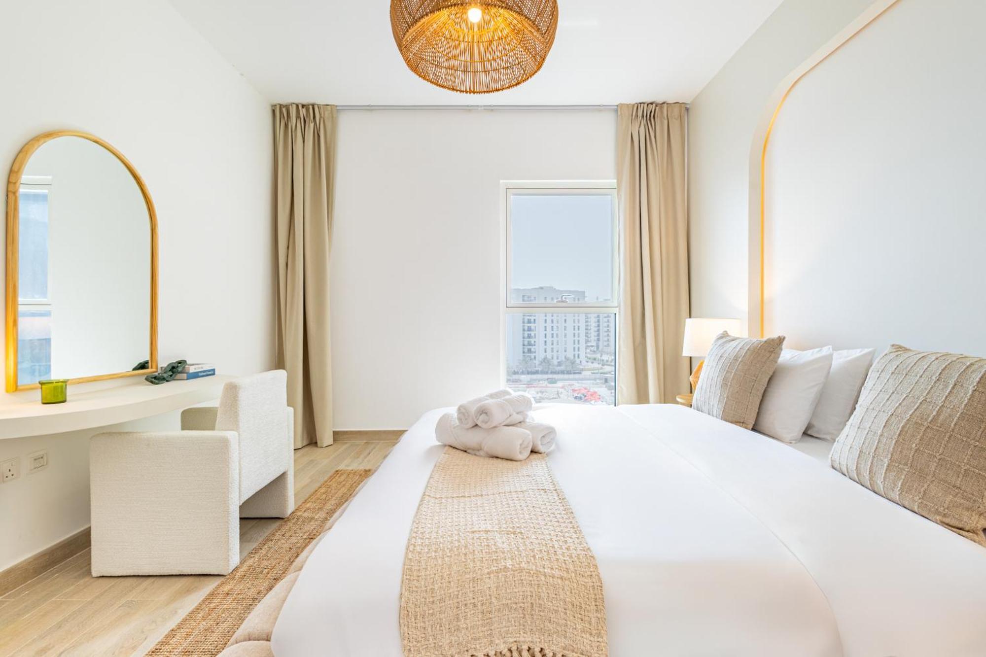 Families & Groups Paradise 5 Min From Yas Island Theme Parks