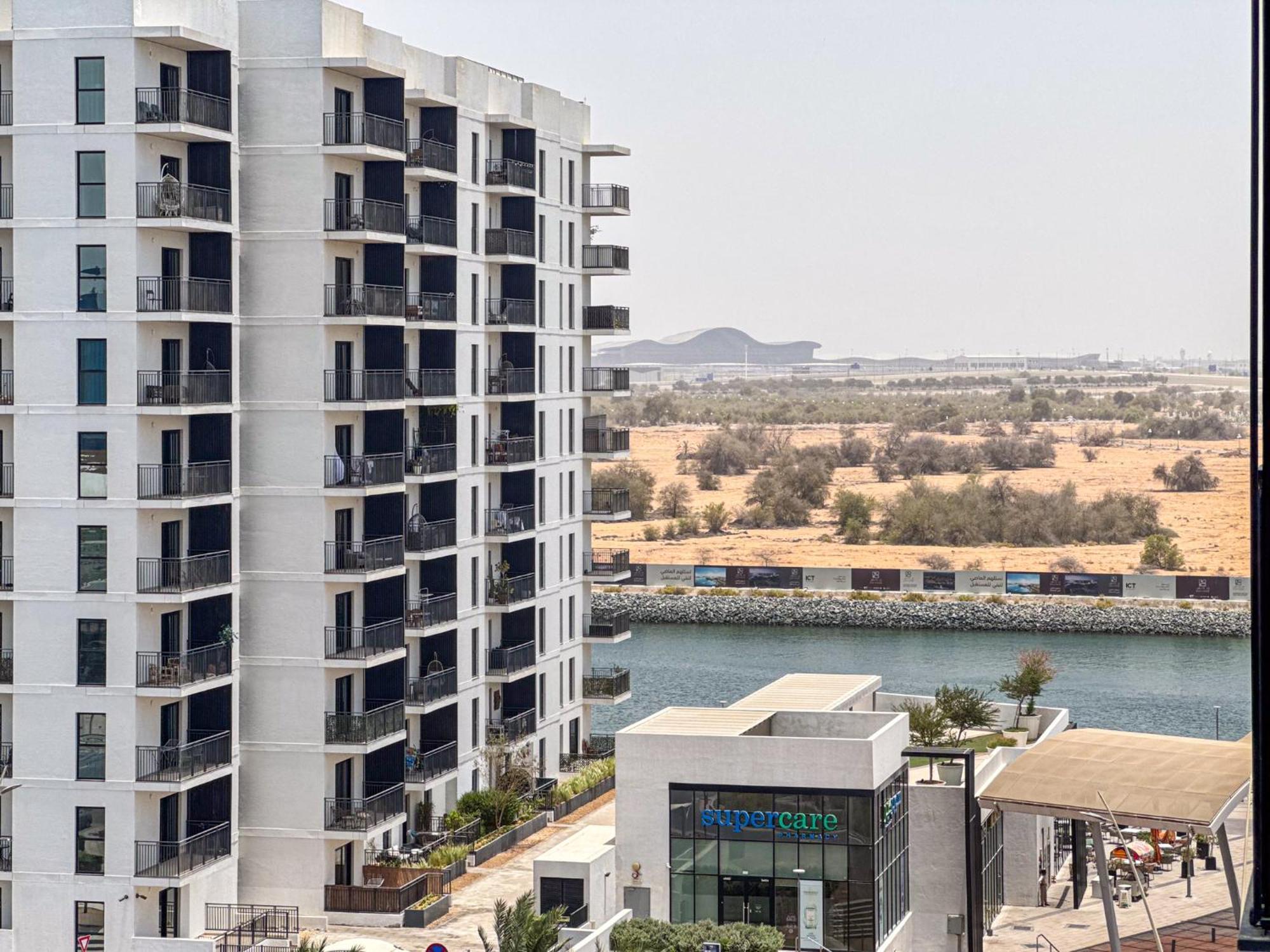 Families & Groups Paradise 5 Min From Yas Island Theme Parks Abu Dhabi