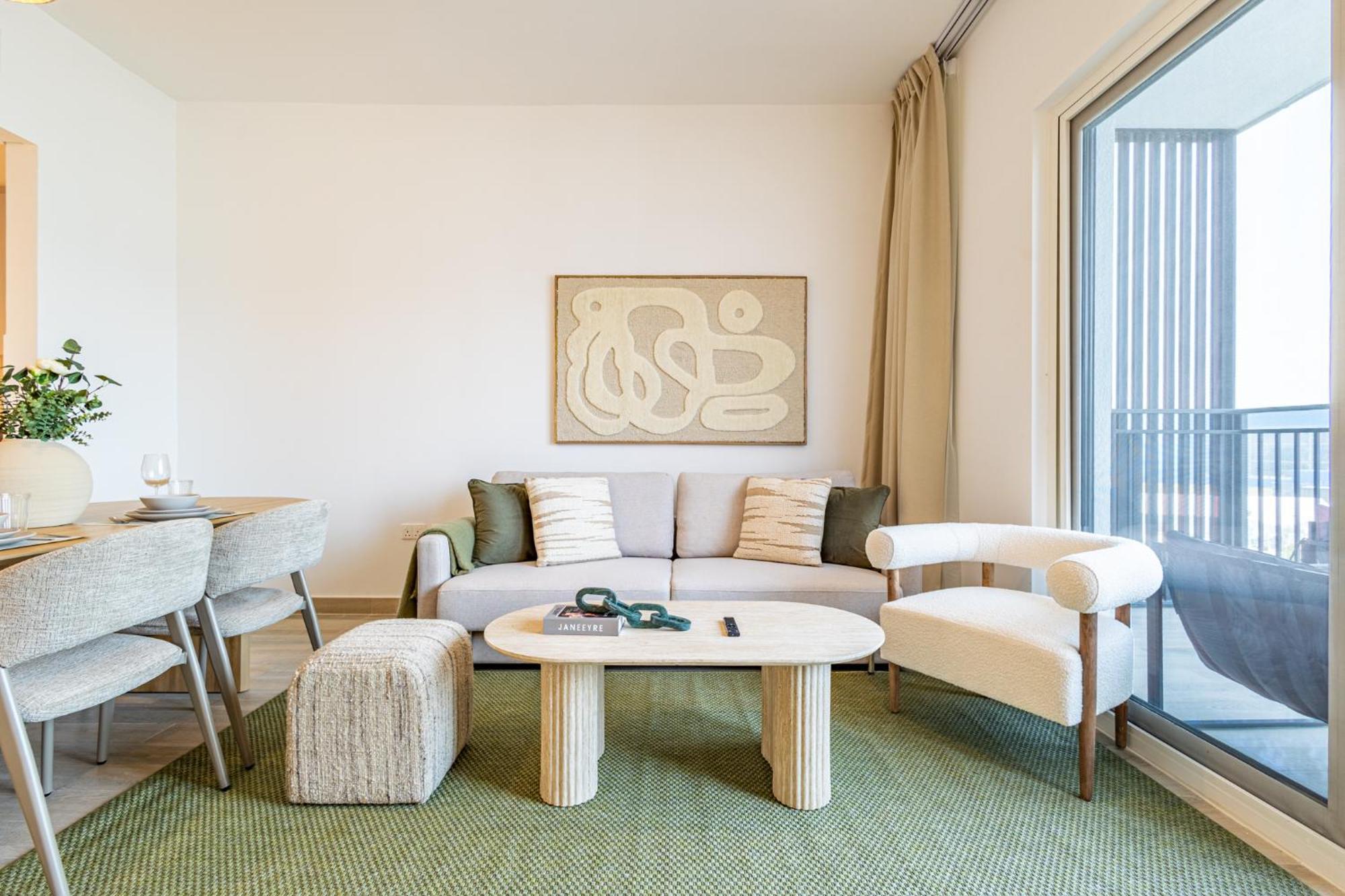 Families & Groups Paradise 5 Min From Yas Island Theme Parks Apartment *